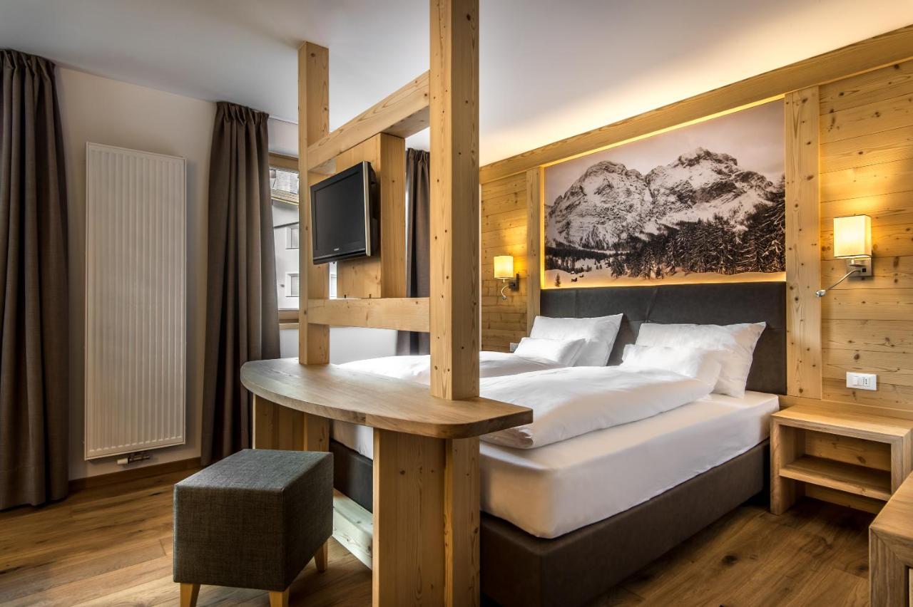 Garni Larix Hotel Colfosco Kültér fotó