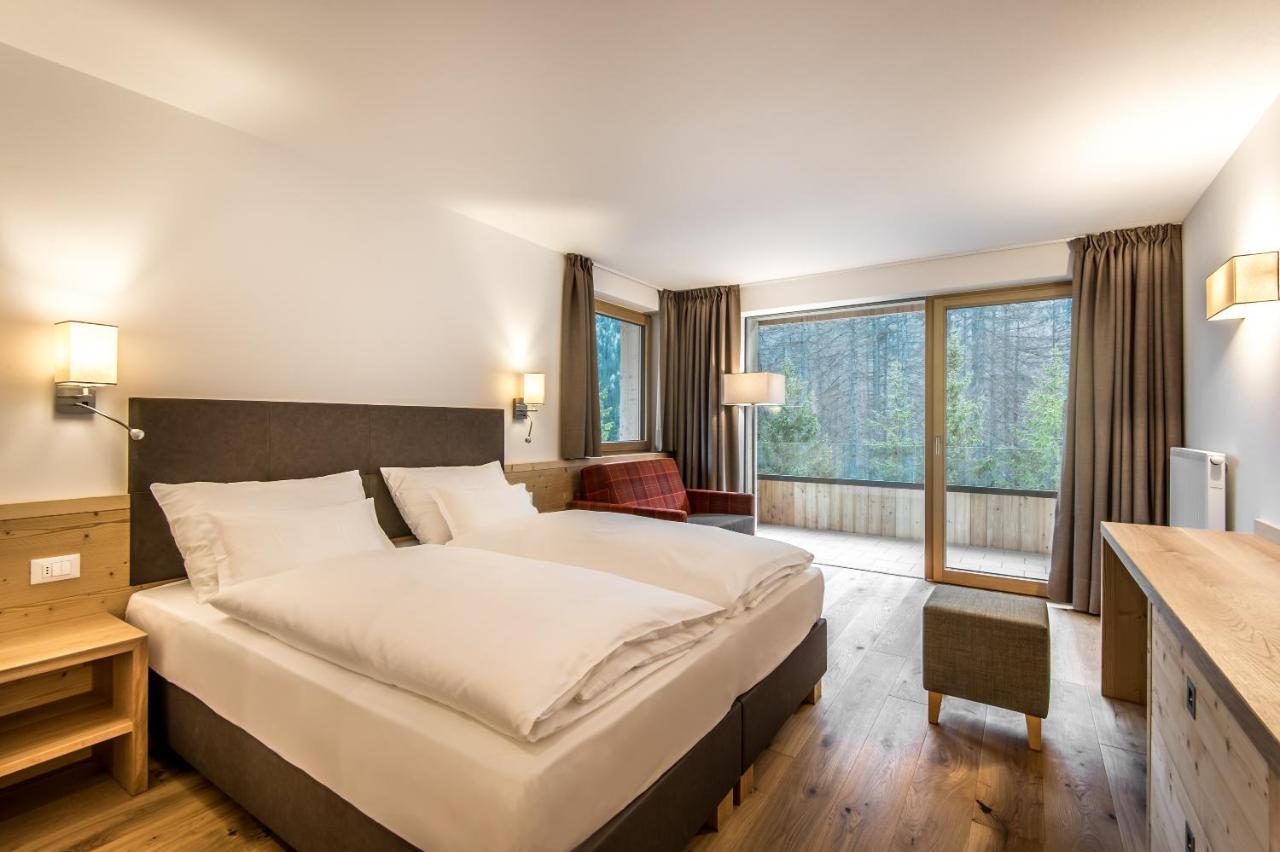 Garni Larix Hotel Colfosco Kültér fotó