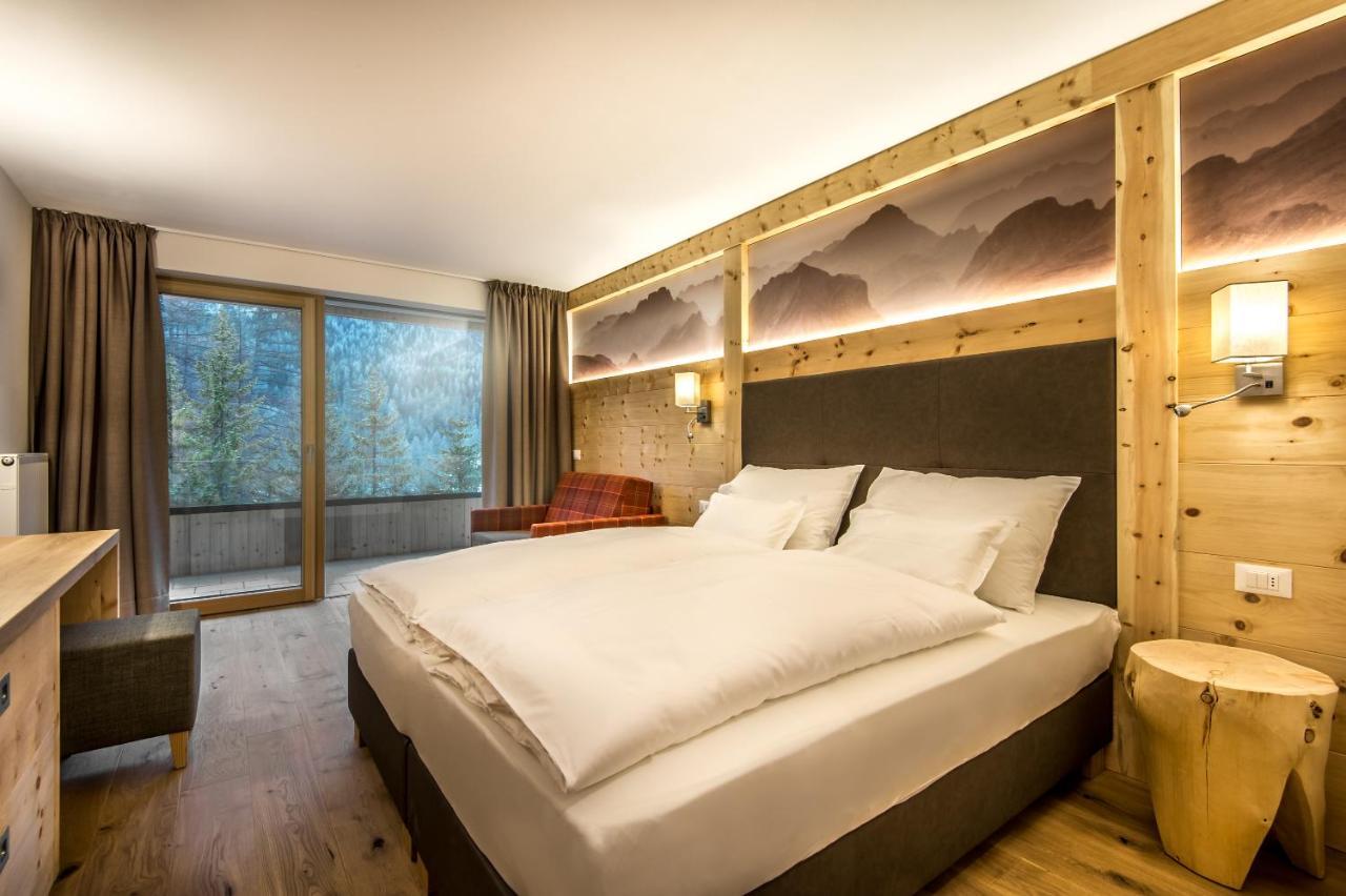 Garni Larix Hotel Colfosco Kültér fotó